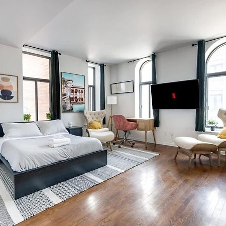 M11 Bright Studio In The Heart Of Mtl Монреаль Экстерьер фото