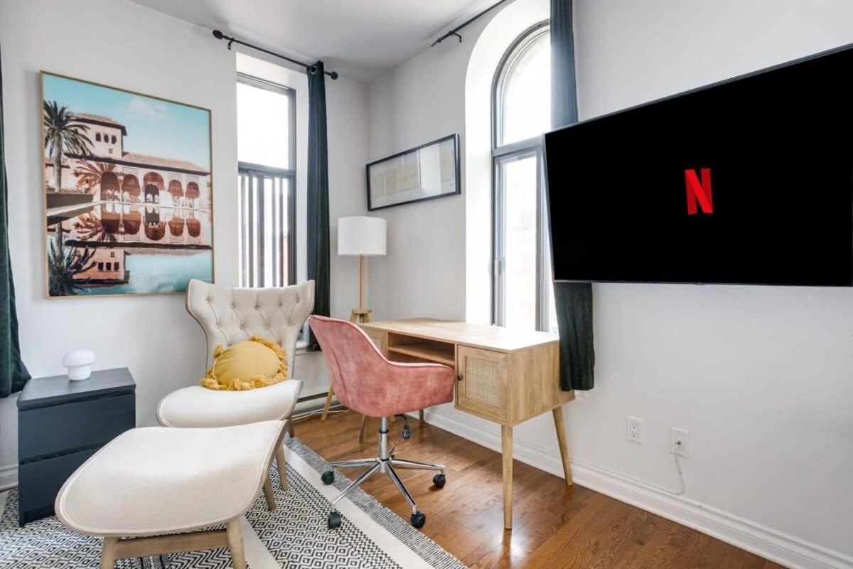 M11 Bright Studio In The Heart Of Mtl Монреаль Экстерьер фото